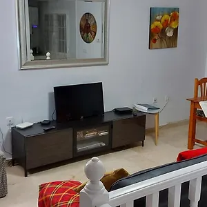 https://lovely-2-bedroom-holiday-apartment-in-central-caleta-de-fuste.in-canary-islands.com
